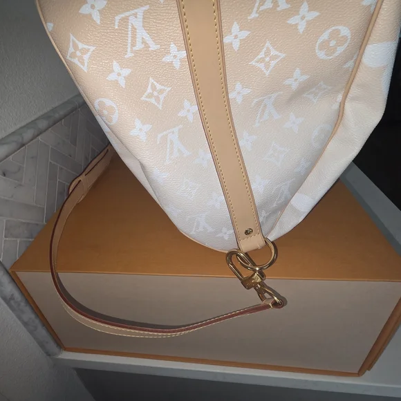 Louis Vuitton By The Pool Burme keepall 45 - Picture 5 of 16